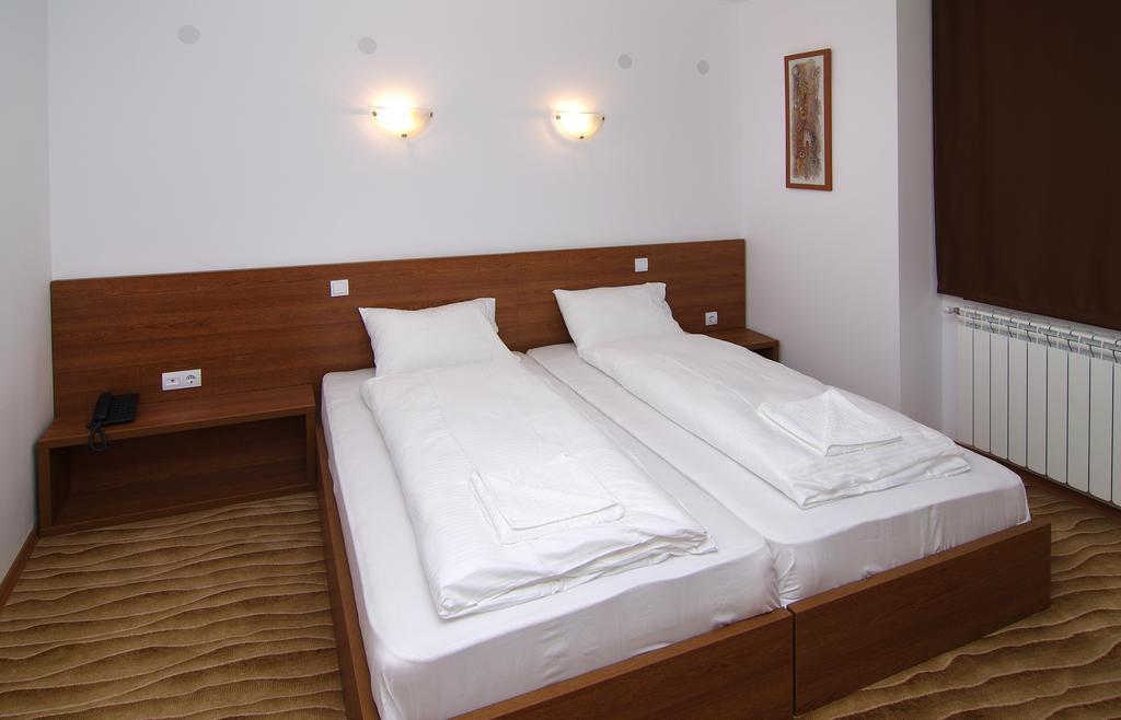 Hotel Doro Burgas Ruang foto