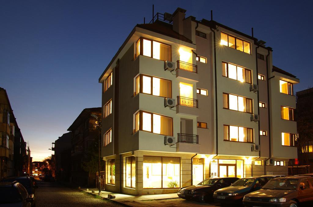 Hotel Doro Burgas Bagian luar foto